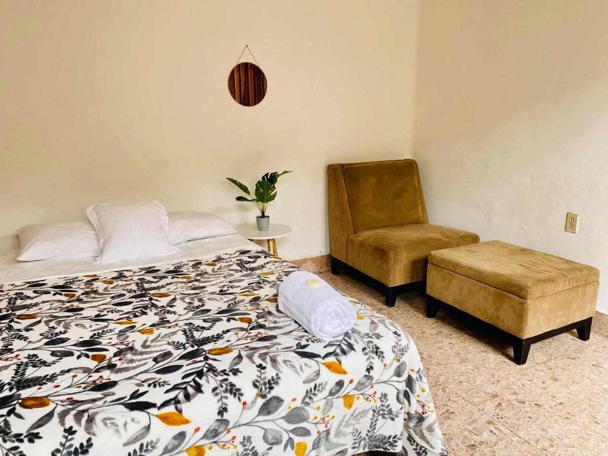 モレリア Casa Del Centro Bed & Breakfast エクステリア 写真
