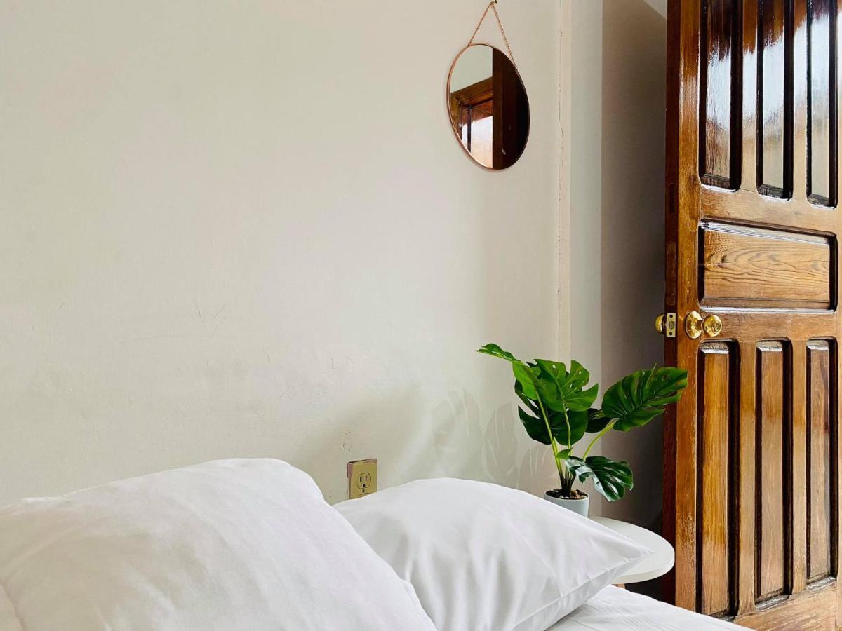 モレリア Casa Del Centro Bed & Breakfast エクステリア 写真