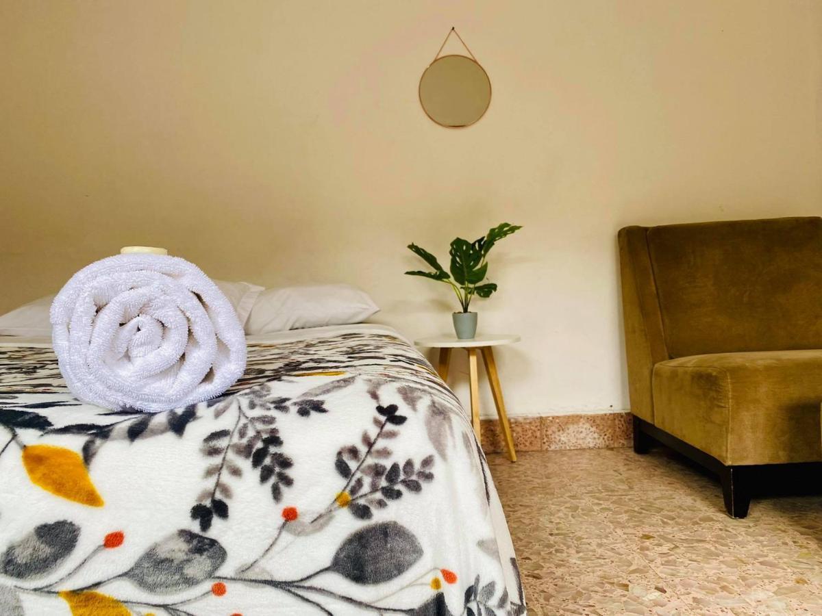 モレリア Casa Del Centro Bed & Breakfast エクステリア 写真